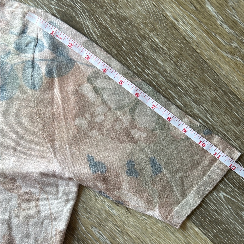 Sioni Pastel Floral Crewneck Sweater- SOFT AF! - Picture 7 of 10